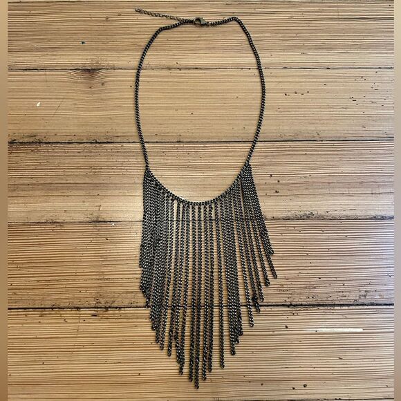 Curb chain curtain necklace. - Picture 1 of 8